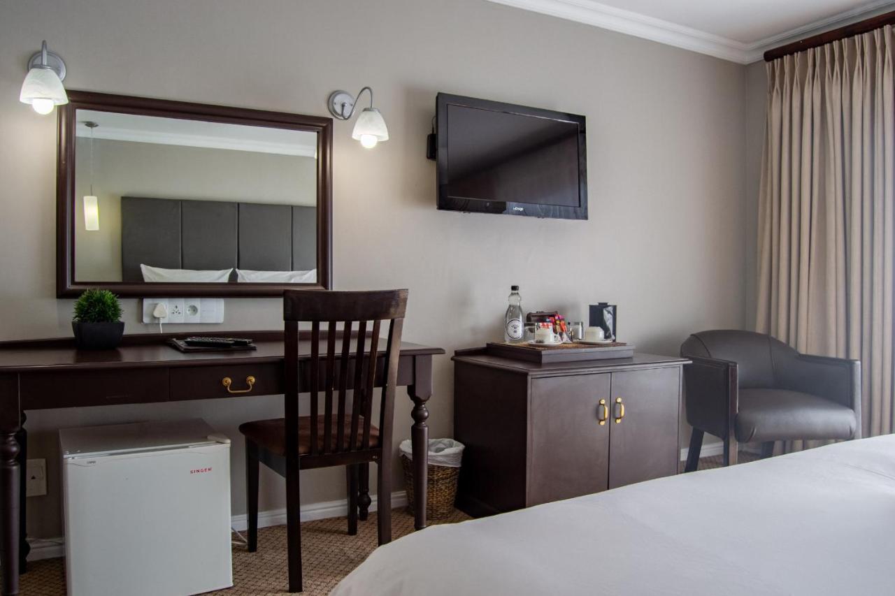 Ruslamere Hotel And Conference Centre Durbanville Εξωτερικό φωτογραφία