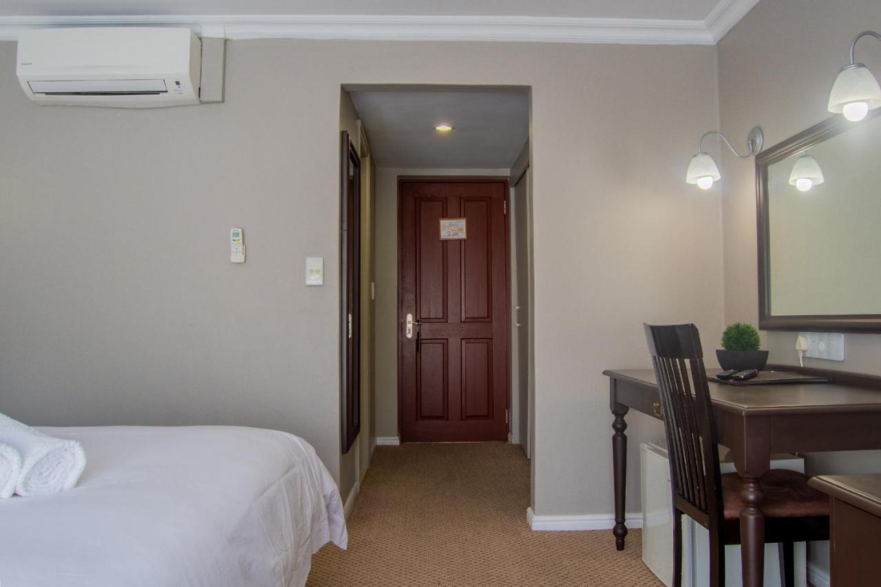 Ruslamere Hotel And Conference Centre Durbanville Εξωτερικό φωτογραφία