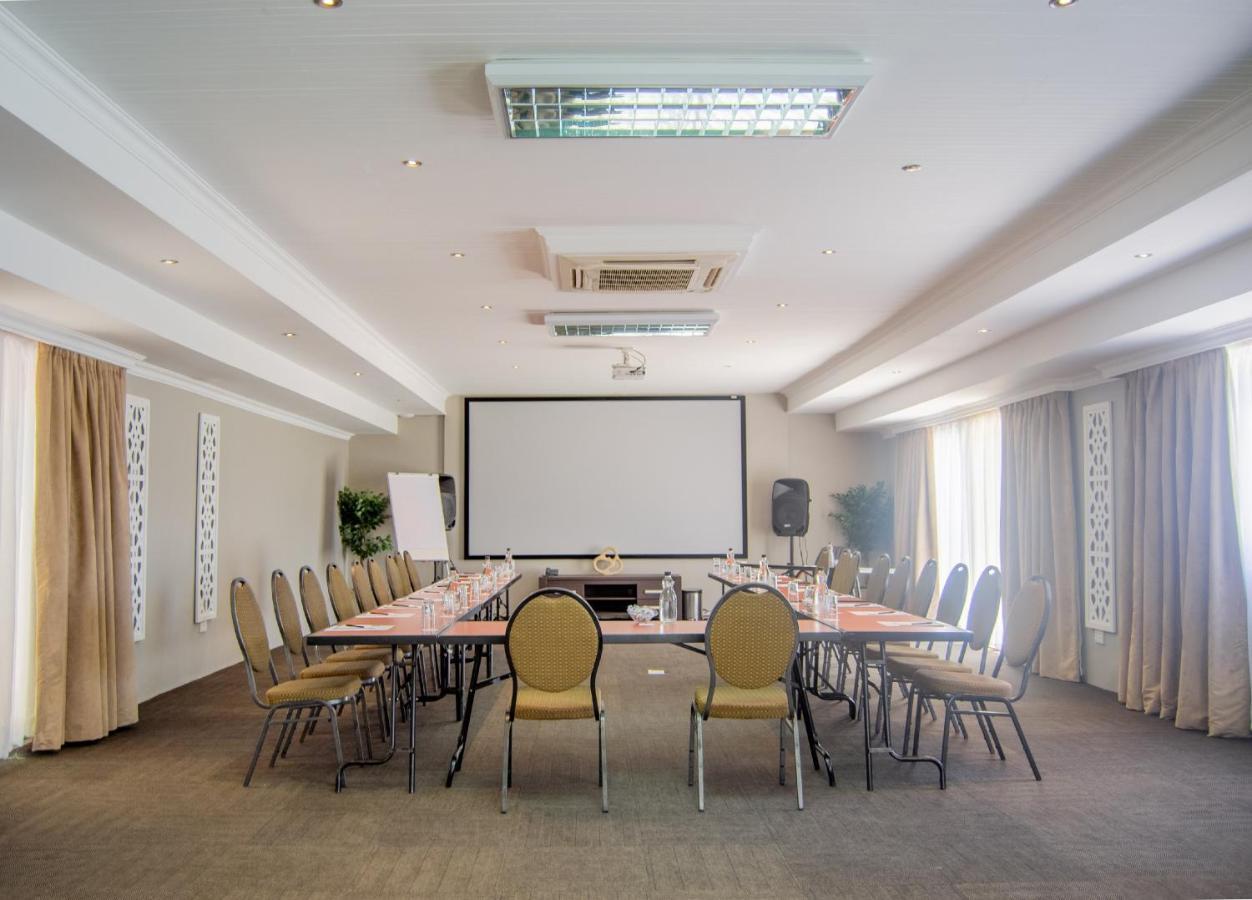 Ruslamere Hotel And Conference Centre Durbanville Εξωτερικό φωτογραφία